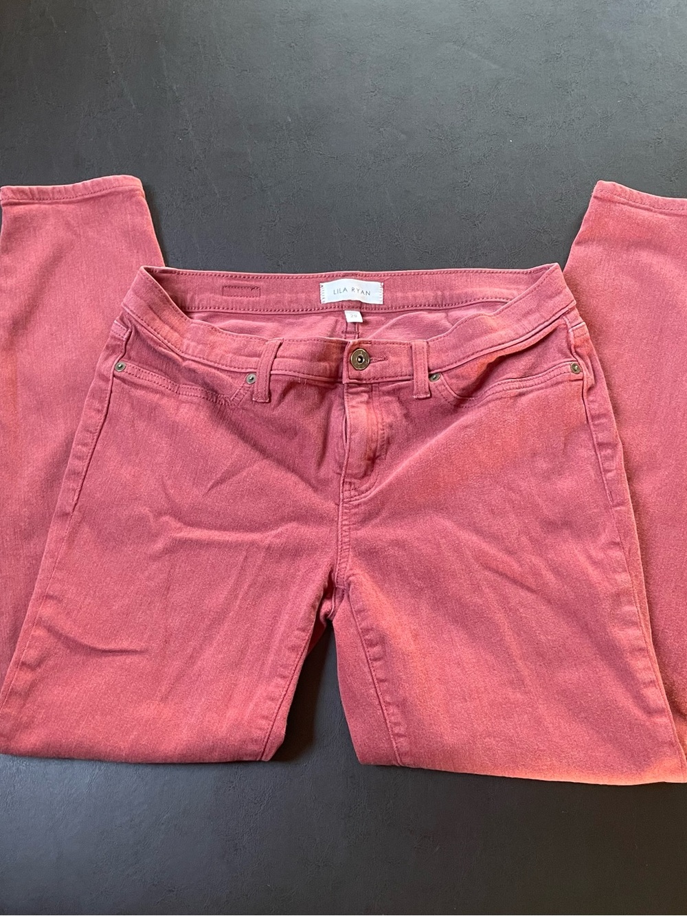 Lila Ryan Women's - Classic Slim Fit